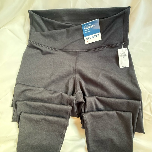 Old Navy Black Leggings and Top Set - Picture 4 of 4